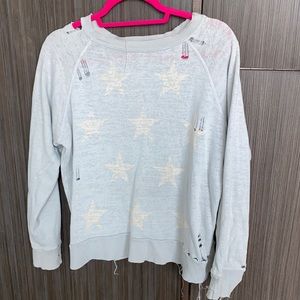 ALL OFFERS ACCEPTEDWildfox distressed star sweater
